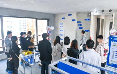 廈門旭輝首座透明工廠盛大開放，捅破買房